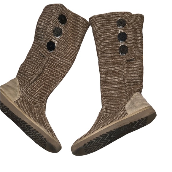 Ugg Classic Tan Tall Woven Textile Yarn Boots Size 7 - Picture 1 of 6